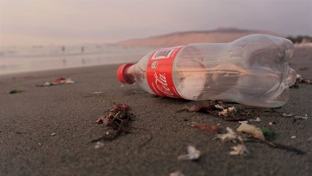 Quelles marques sont les plus gros pollueurs de plastique ?