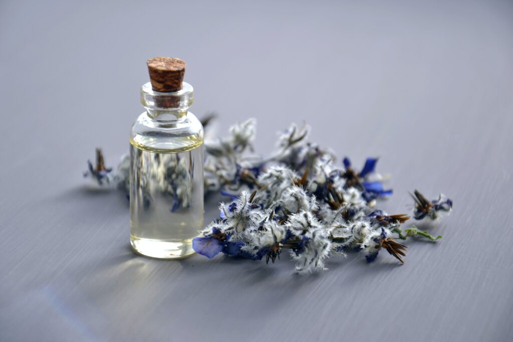 Aromathérapie : Les huiles essentielles sont-elles vraiment efficaces ?