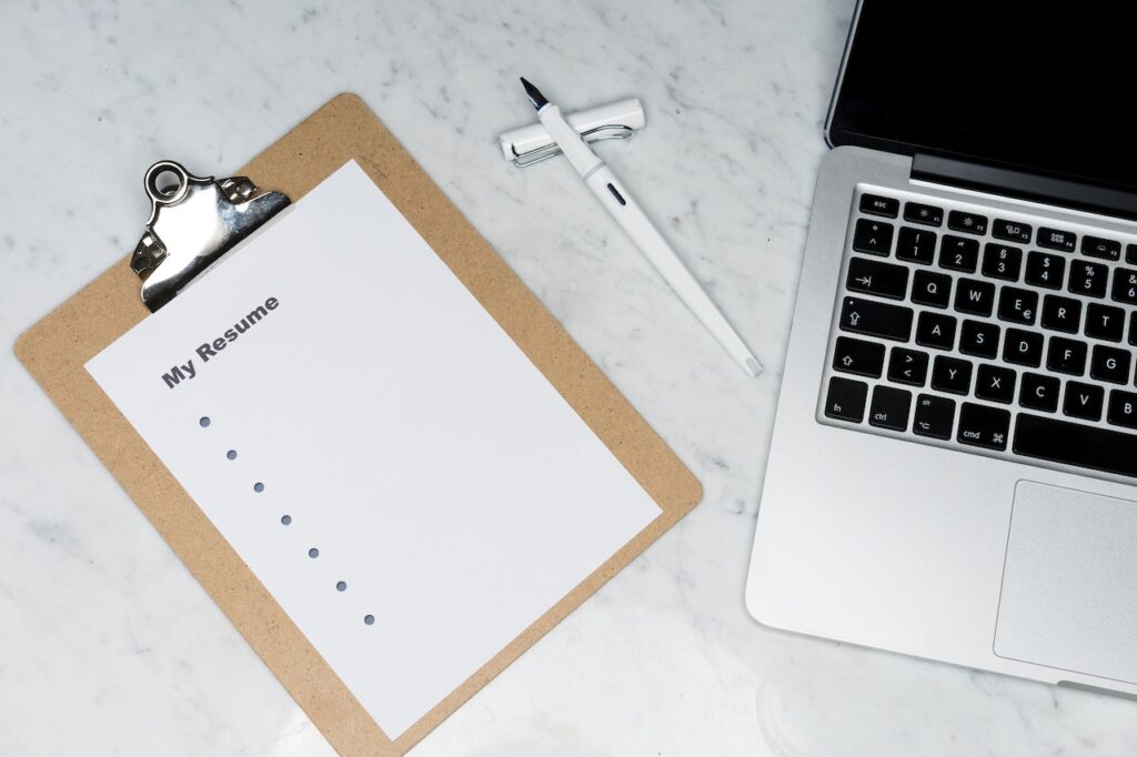 Bien démarrer sa candidature avec un CV template
