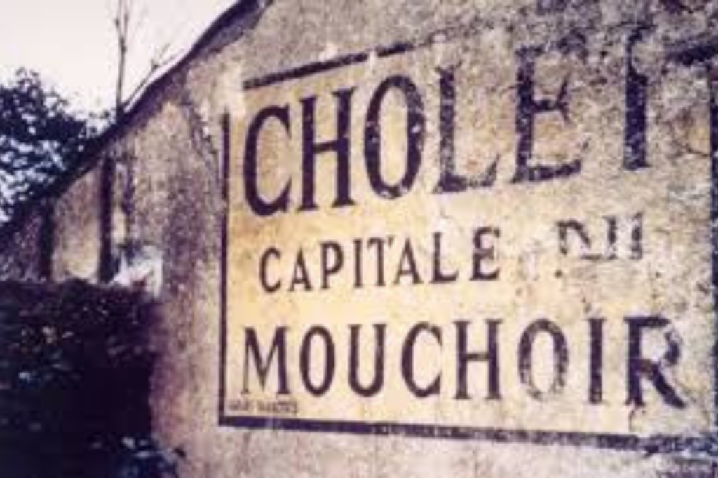 Boostez la notoriété de votre entreprise à Cholet en s&rsquo;inspirant des petits mouchoirs de Cholet