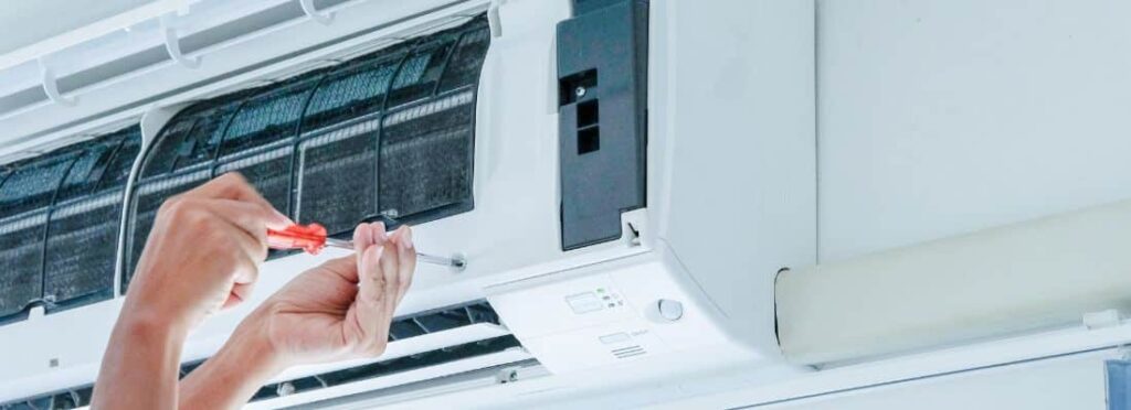 Comment assurer le passage des tuyaux de climatisation de manière optimale ?